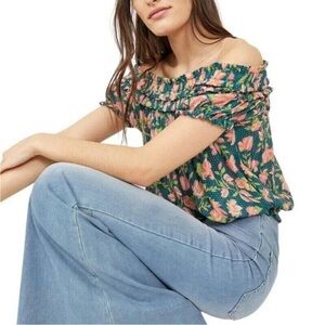 Free People Floral Blouse Medium Green Suki Boho Crop Top Off Shoulder Smocked